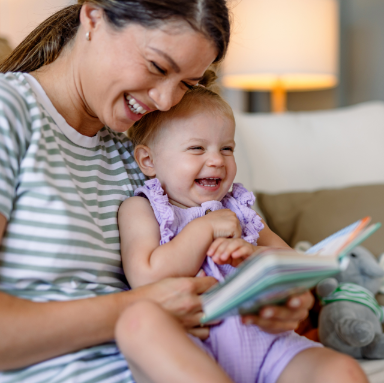 Ontdek hét Babyboekje van het Jaar